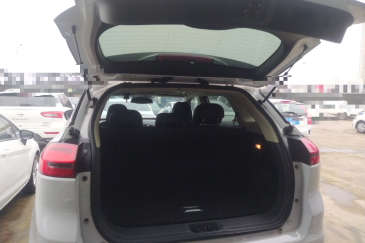 吉利汽车 博越 2016款 1.8TD 自动四驱智慧型机舱底盘23