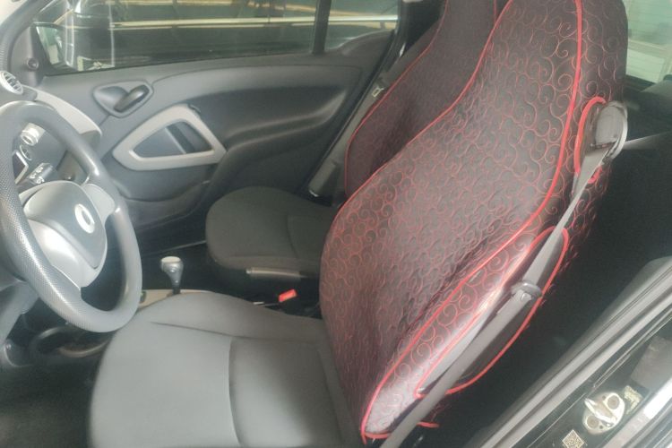 smart fortwo 2012款 1.0 MHD 硬顶舒适版中控内饰7004