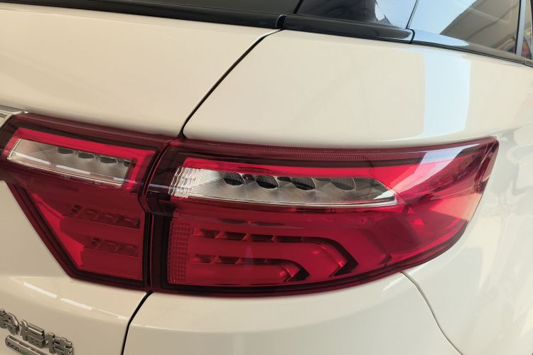 福特 领界 2019款 定制版车身外观9