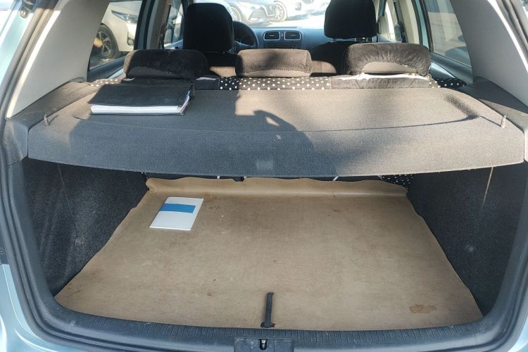 大众 高尔夫 2012款 1.4TSI 蓝驱版机舱底盘23