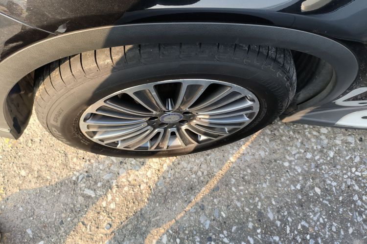 奔驰GLC 2017款 GLC 200 4MATIC车身外观6007