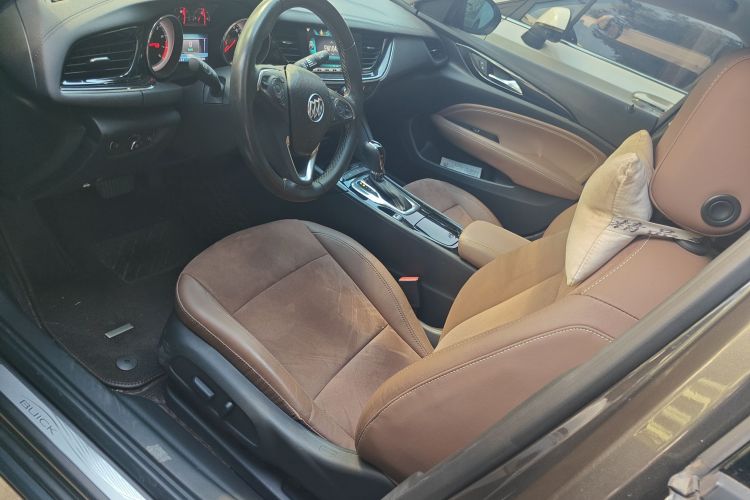 别克 君威 2019款 20T 精英型 国VI局部细节19