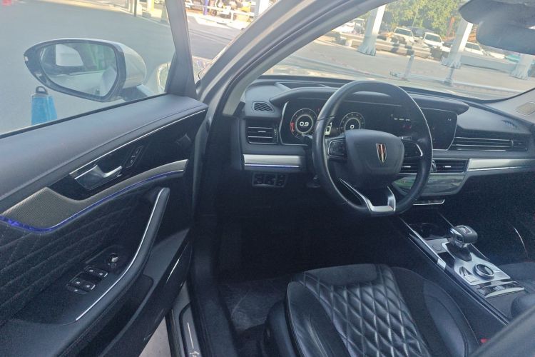 红旗HS5 2019款 2.0T 智联旗享版中控内饰20