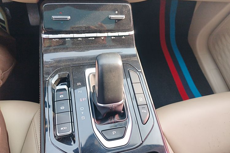 五菱汽车 五菱凯捷 2020款 1.5T CVT旗舰型局部细节18