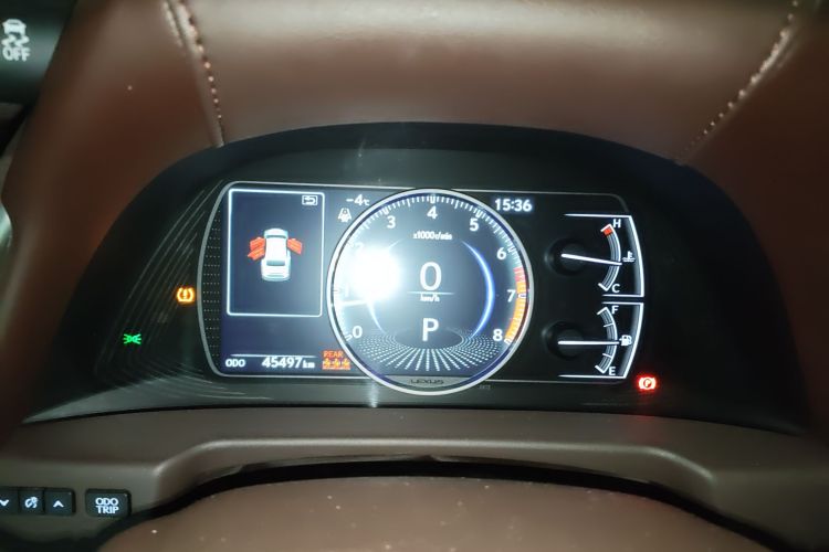 雷克萨斯ES 2018款 200 卓越版 国V中控内饰14