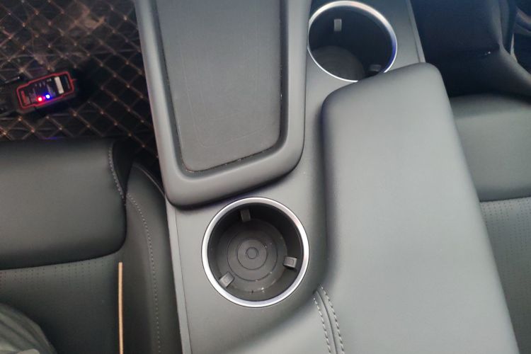 深蓝汽车 深蓝SL03 2023款 515MAX纯电版中控内饰18