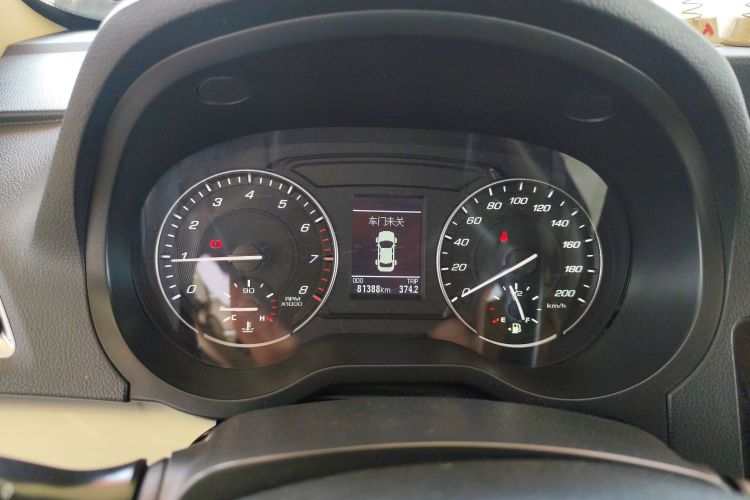 长城C30 2016款 1.5L 手动豪华型中控内饰14