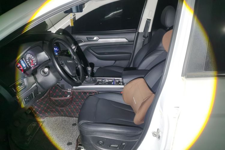 哈弗H6 2019款 运动版 1.5T 手动两驱精英型 国VI中控内饰19