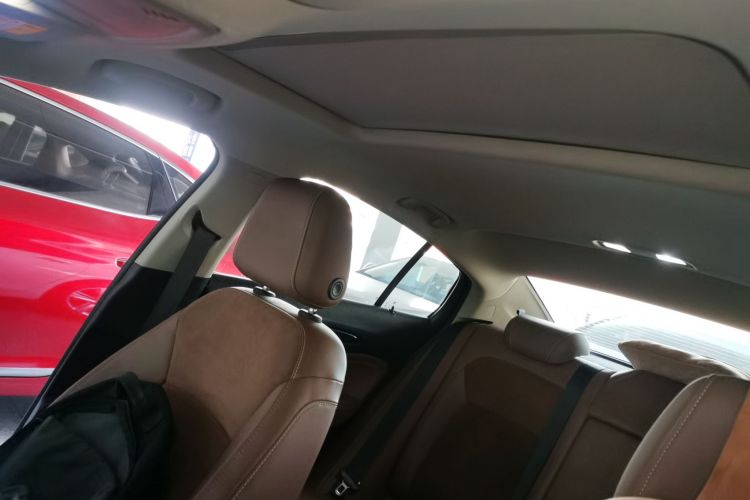 别克 君威 2019款 20T 精英型 国VI局部细节22