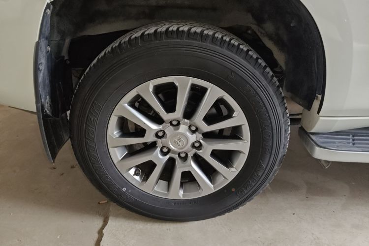 丰田 普拉多 2018款 3.5L 自动TX-L车身外观6003