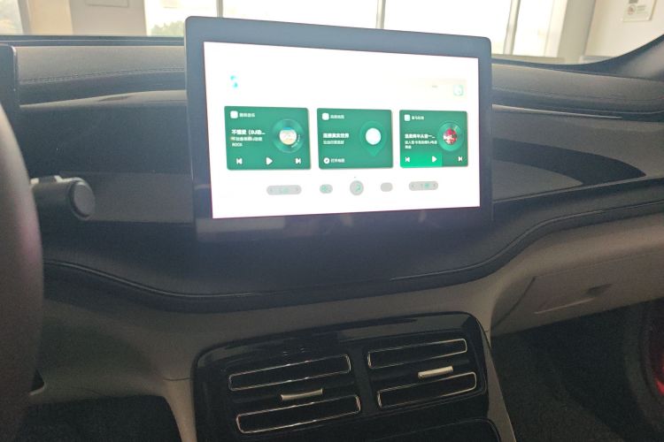 比亚迪 秦PLUS 2023款 冠军版 DM-i 55KM领先型中控内饰16