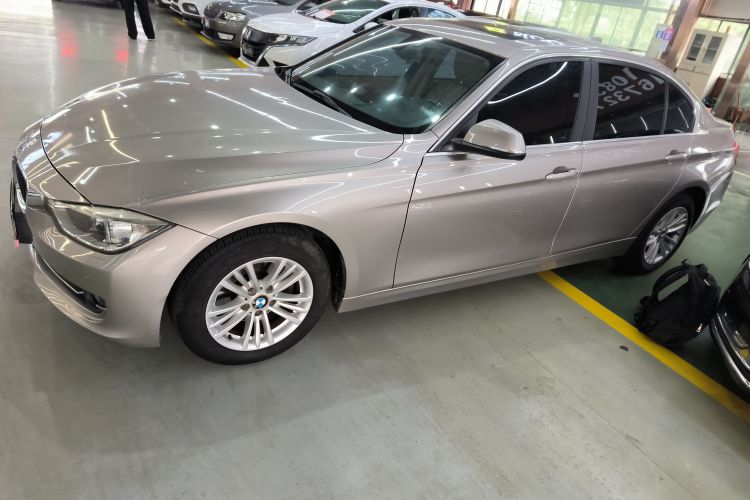 宝马3系 2015款 316Li 时尚型车身外观6003