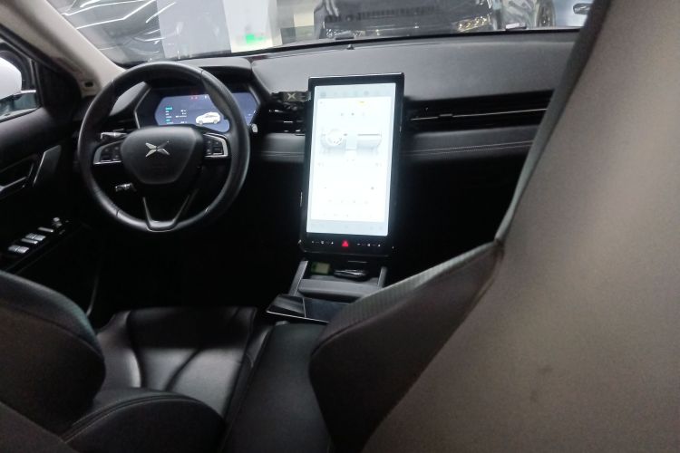 小鹏G3 2022款 G3i 460N中控内饰7002