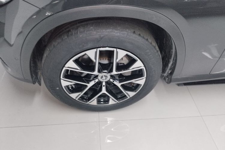 奔驰GLC 2024款 GLC 260 L 4MATIC 动感型 5座车身外观6007