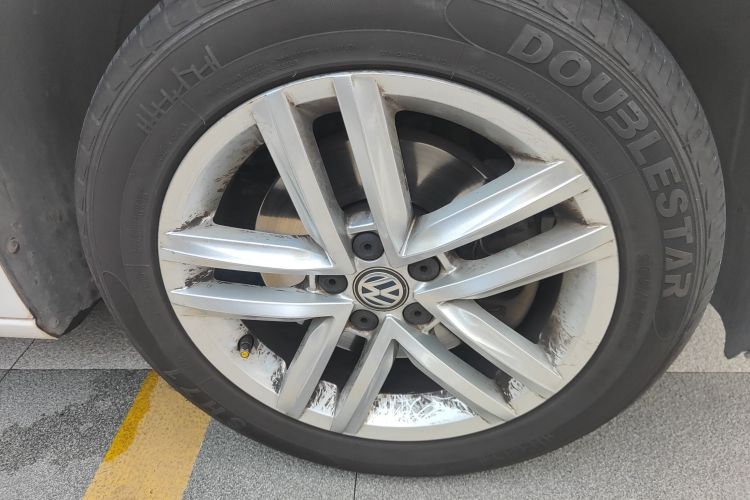 大众 朗行 2017款 230TSI DSG舒适版车身外观10