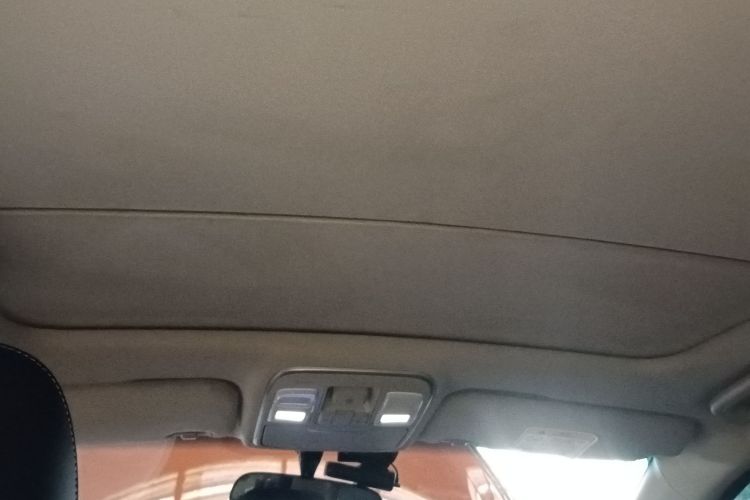 吉利汽车 帝豪GS 2016款 运动版 1.8L 自动领尚型局部细节22