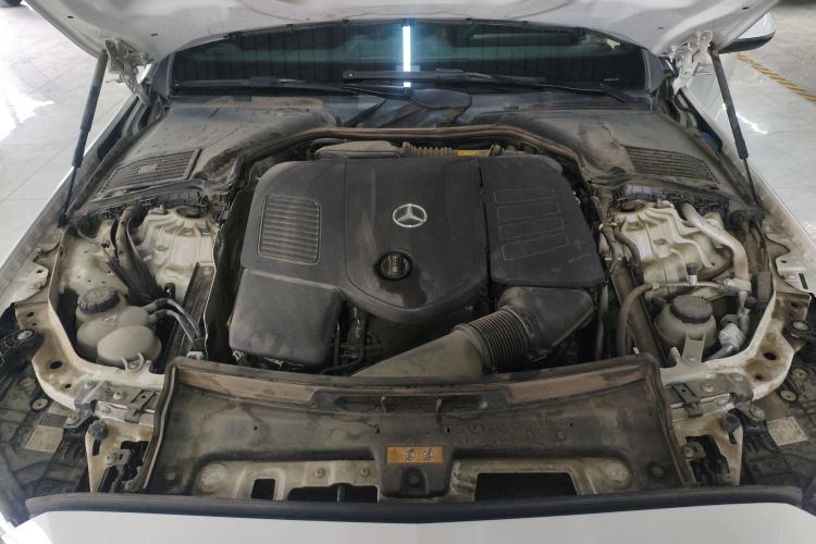 奔驰C级 2023款 C 200 L 运动版局部细节24