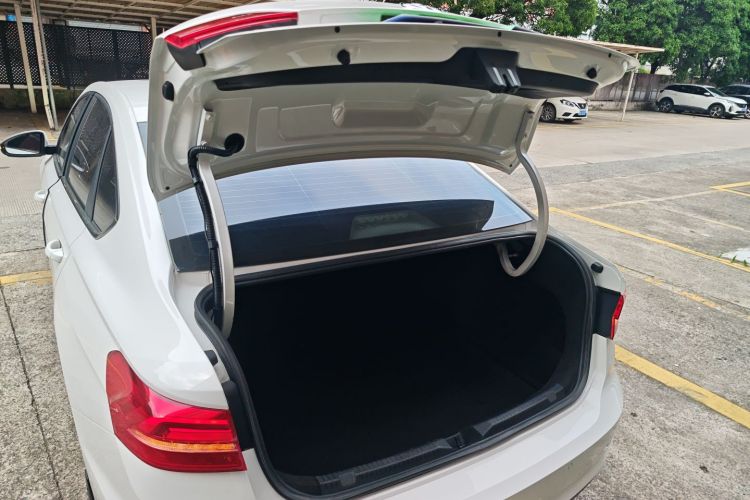 大众 朗逸 2019款 280TSI DSG舒适版 国VI机舱底盘23