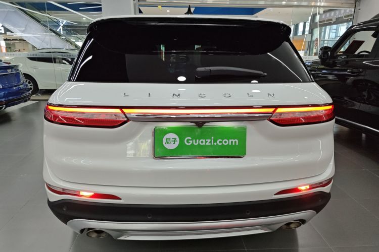 林肯 冒险家 2022款 2.0T 两驱尊雅版车身外观6