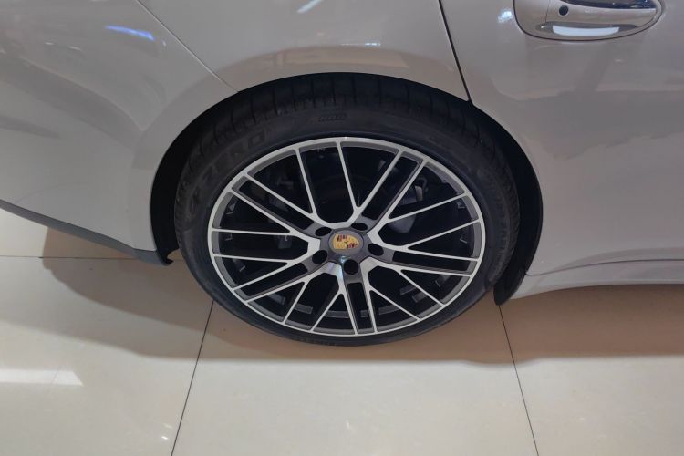 保时捷 2014款 Panamera 4 3.0T车身外观56