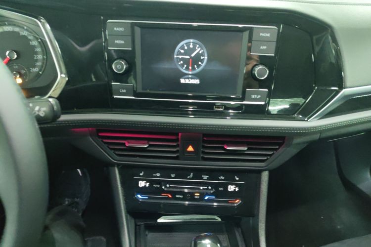 大众 速腾 2020款 280TSI DSG豪华型 国VI中控内饰16