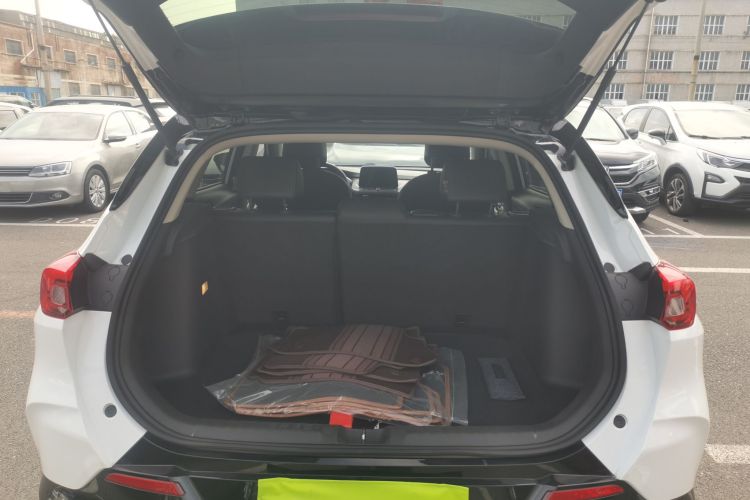 别克 昂科拉 2021款 332T CVT豪华型局部细节23