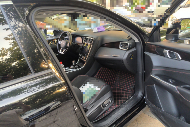 领克01 2017款 2.0T 四驱劲Pro版局部细节9005