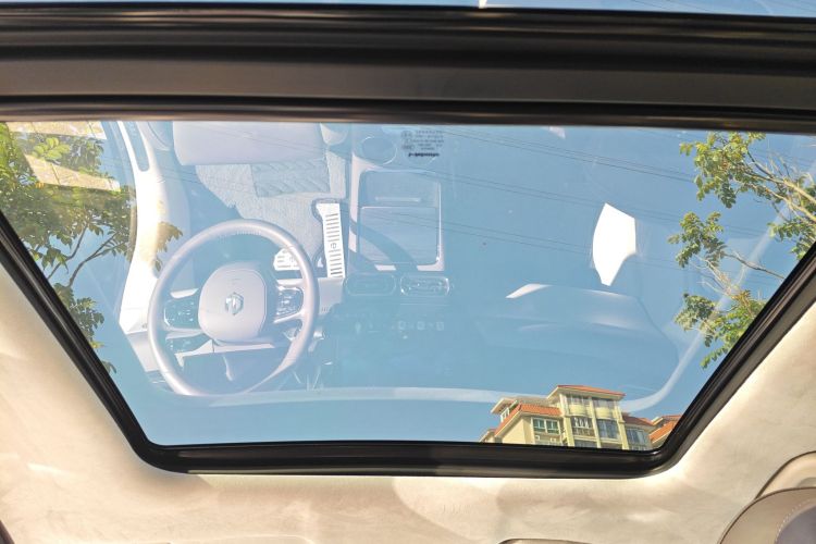 零跑汽车 零跑C11 2023款 增程 285智享版中控内饰22