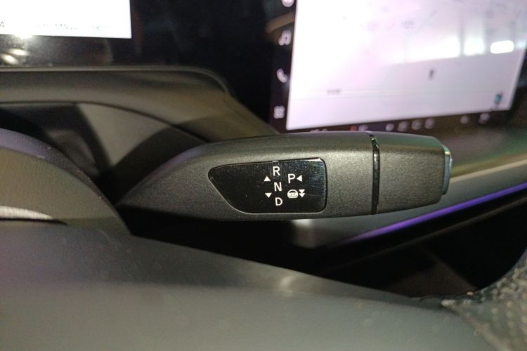 小鹏P7 2020款 670N局部细节18