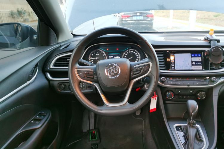 别克 英朗 2021款 改款 典范 1.5L 自动精英型局部细节13