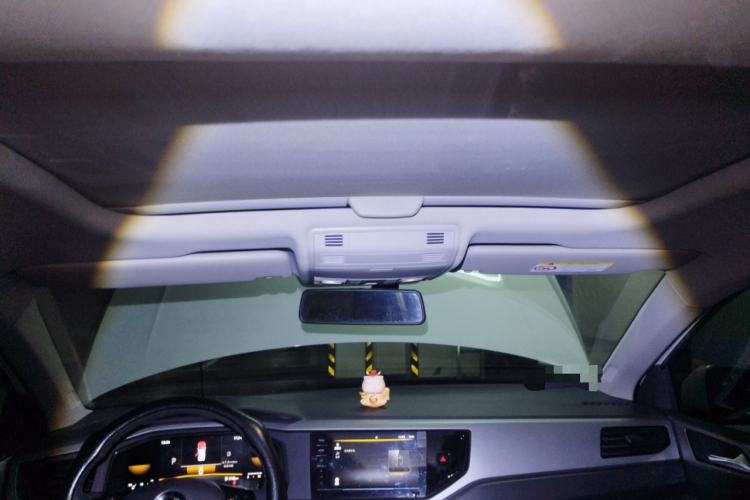 大众 Polo 2023款 Plus 1.5L 自动全景乐享版中控内饰22