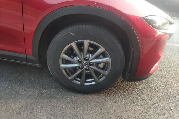 马自达CX-4 2021款 2.0L 自动两驱蓝天活力版车身外观10