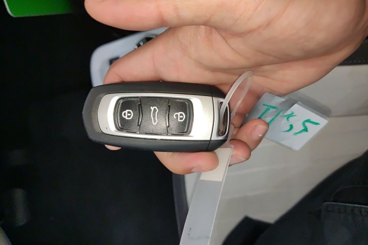 吉利银河 熊猫 2025款 210km 元气熊中控内饰11