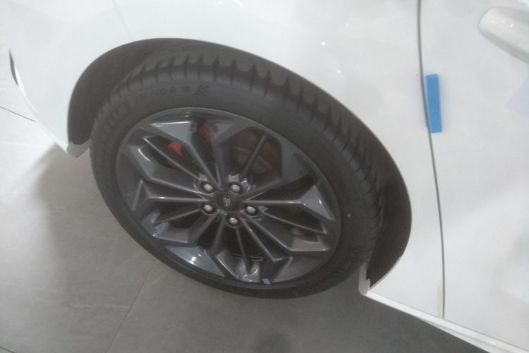 福特 福克斯 2022款 两厢 EcoBoost 180 自动ST Line车身外观56