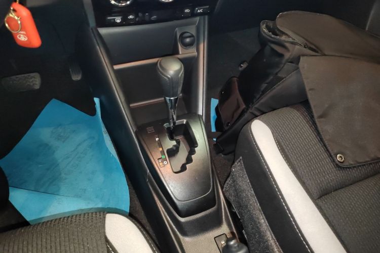 丰田 YARiS L 致炫 2021款 1.5L CVT领先版中控内饰18