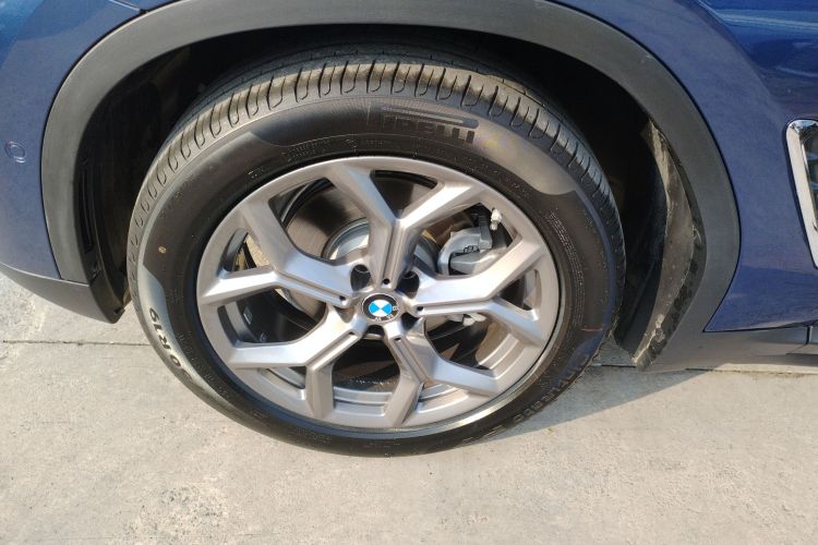 宝马X3 2021款 xDrive28i 豪华套装车身外观6007