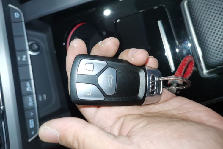 奥迪S4 2020款 S4 3.0TFSI中控内饰11