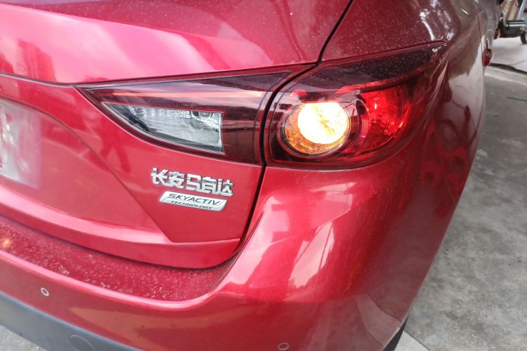 马自达3 昂克赛拉 2014款 两厢 2.0L 自动旗舰型车身外观6006