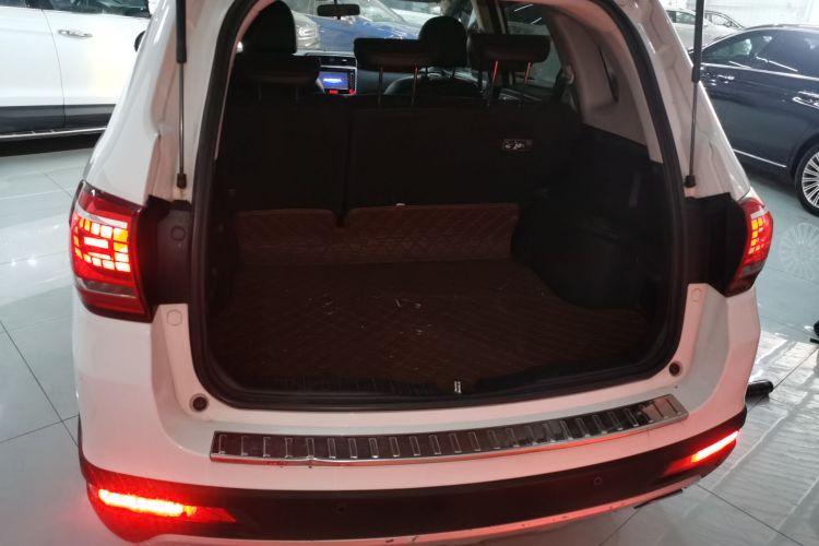 哈弗H6 2014款 运动版 2.4L 自动精英型机舱底盘23