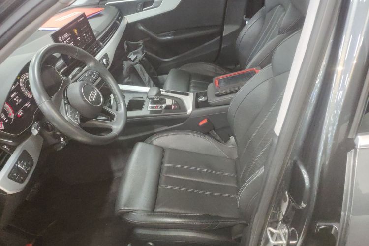 奥迪A4L 2020款 40 TFSI 时尚动感型局部细节19