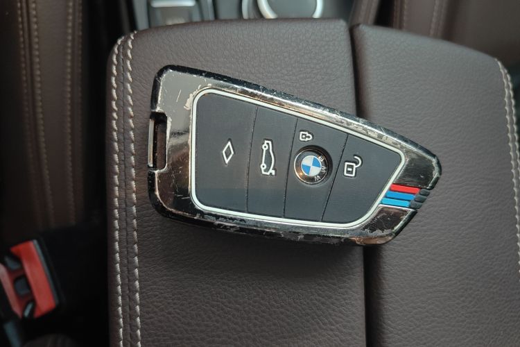 宝马X1新能源 2020款 xDrive30Le 尊享型中控内饰11