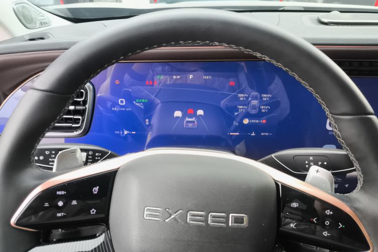 星途揽月 2023款 400T 四驱星尊版 6座中控内饰14