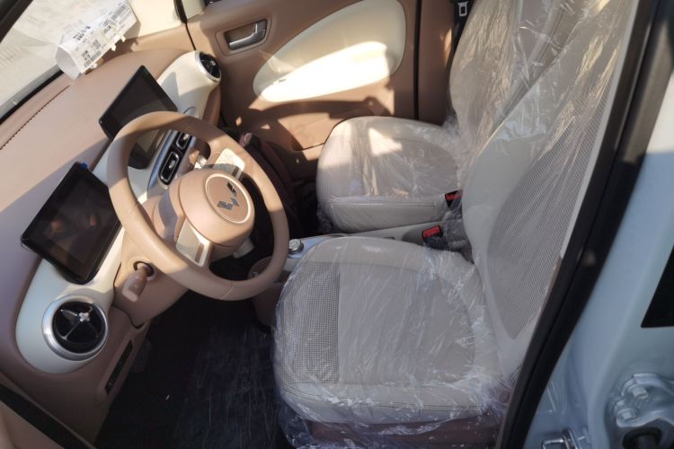 五菱汽车 宏光MINIEV 2025款 四门版 臻享+款中控内饰19