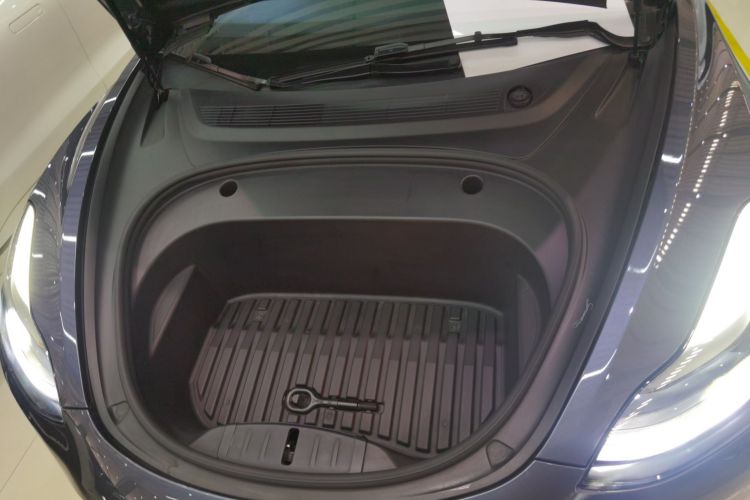 特斯拉 Model 3 2021款 标准续航后驱升级版局部细节24