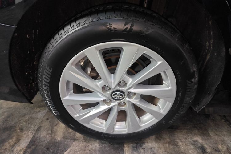 丰田 凯美瑞 2021款 2.0G 豪华版车身外观6008