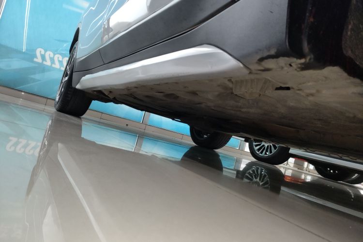 宝马X1 2020款 sDrive20Li 尊享型局部细节9001