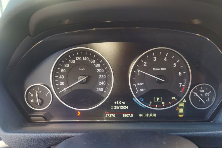 宝马3系 2018款 320Li 时尚型中控内饰14