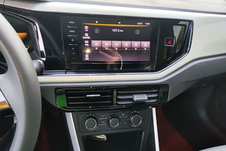 大众 Polo 2023款 改款 Plus 1.5L 自动炫彩科技版中控内饰16