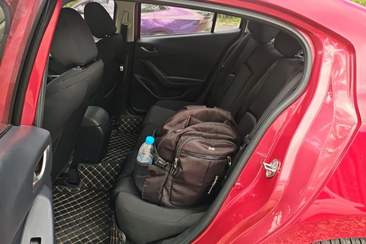 马自达3 昂克赛拉 2019款 云控版 三厢 1.5L 自动舒适型 国VI中控内饰21