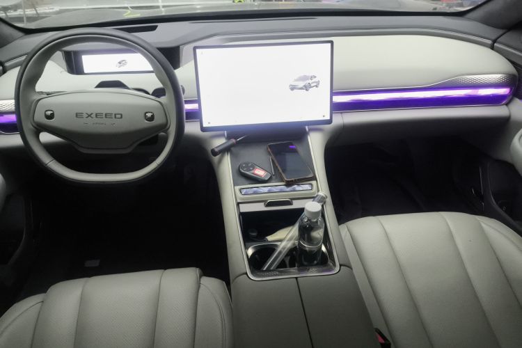 星途 星纪元 ES 2025款 纯电 Ultra旗舰 100kWh中控内饰12